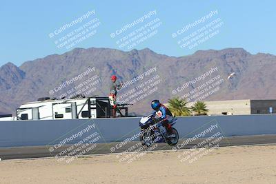 media/Nov-06-2023-Moto Forza (Mon) [[ce023d0744]]/4-Beginner Group/Session 4 (Finish Line Checker)/